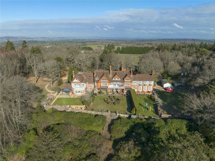 7 Bedroom House For Sale In London Road, Rake, Liss, Hampshire, GU33