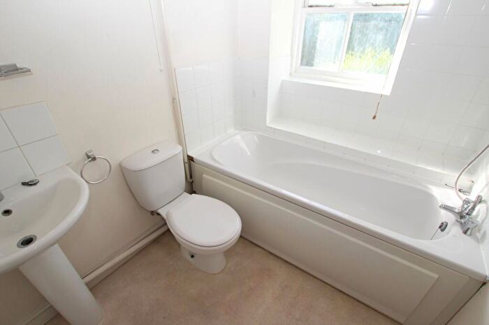 1 Bedroom Terraced House To Rent In Hitherhooks Hill, Binfield, Bracknell, RG42