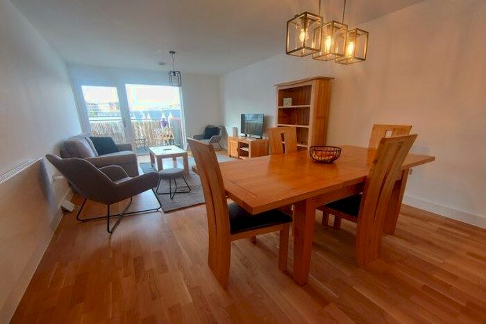 2 Bedroom Flat To Rent In Kingdom Street, Plymouth, PL1