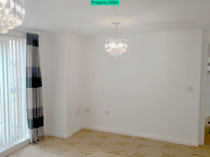 2 Bedroom Flat To Rent In New Forest Way, Leeds, LS10