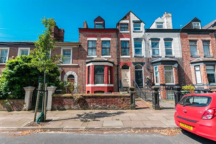 5 Bedroom Town House For Sale In Waterloo Road, Waterloo, Liverpool, Merseyside, L22