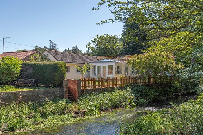 2 Bedroom Detached Bungalow For Sale In A Beautifully Situated Detached Home Enjoying In A Peaceful Riverside Setting In Saxthorpe, NR11
