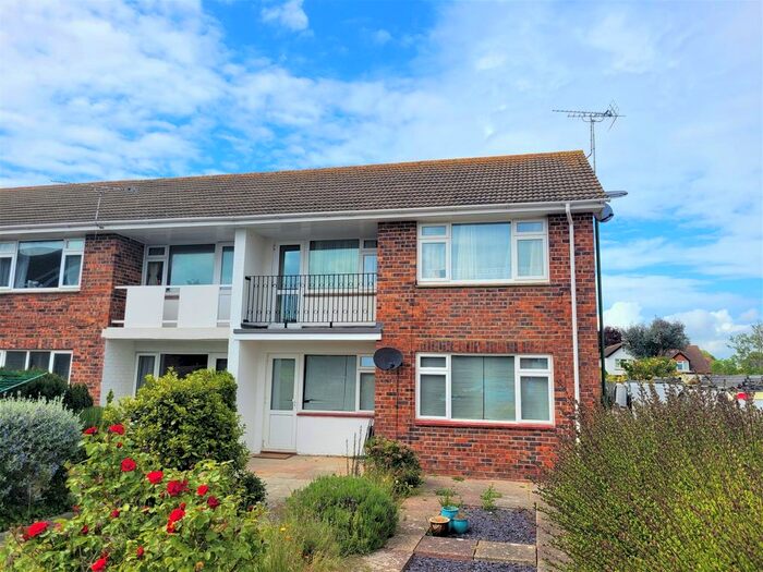 1 Bedroom Flat To Rent In Montpelier Road, East Preston, Littlehampton, BN16