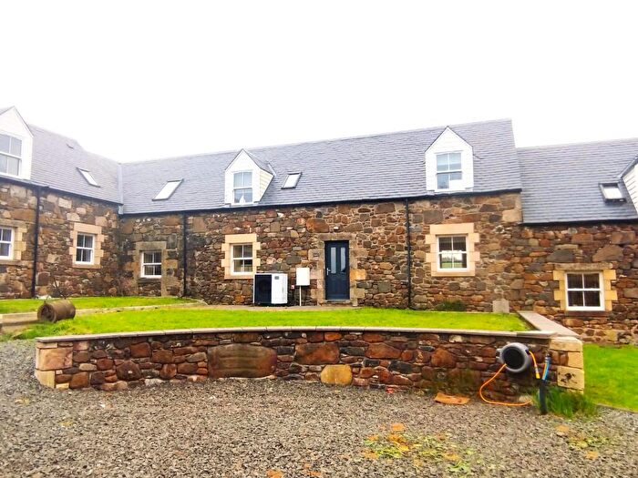 4 Bedroom Character Property To Rent In Chartershall, Stirling, FK7