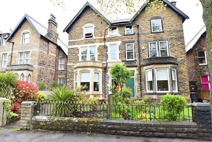 2 Bedroom Apartment To Rent In Franklin Road, Harrogate, HG1