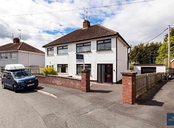 3 Bedroom Semi-Detached House For Sale In Kingsway Drive, Portadown, BT62