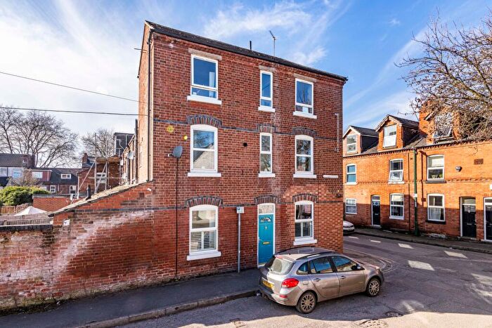 4 Bedroom Terraced House To Rent In Harley Street, Nottingham, NG7