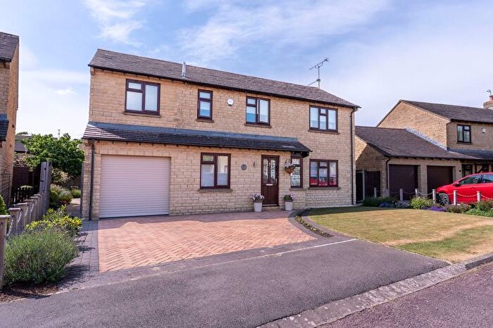 4 Bedroom Detached House For Sale In Willcox Drive, Woodmancote, Cheltenham, GL52