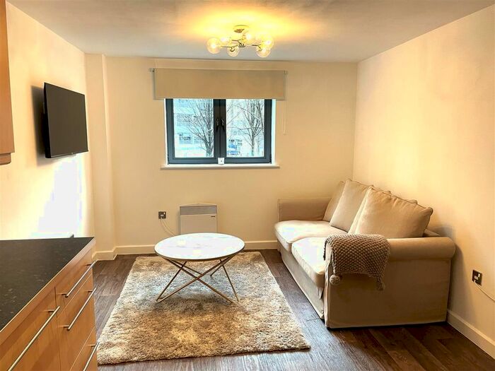 1 Bedroom Flat To Rent In Velocity East, City Walk, LS11