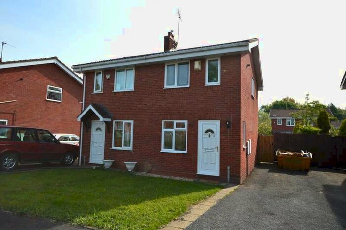 2 Bedroom Semi-Detached House To Rent In Moor Park, Perton, Wolverhampton, Staffordshire, WV6