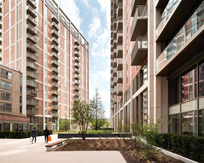 2 Bedroom Apartment To Rent In Block C Local Crescent, Hulme Street, Salford, Manchester City Centre, M5