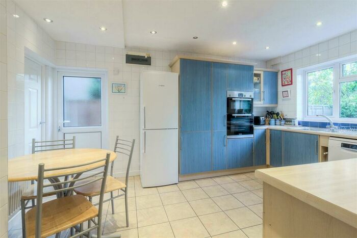 4 Bedroom Detached House For Sale In Tower Gardens, Ashby-De-La-Zouch, LE65