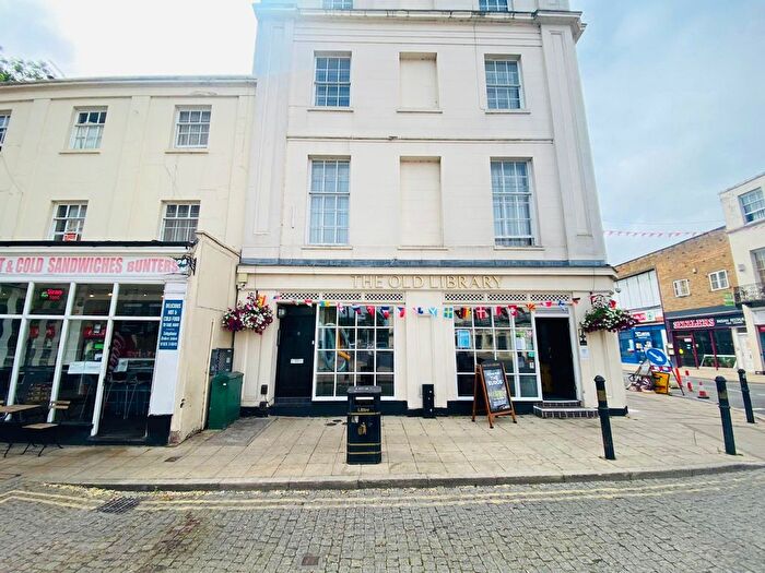 2 Bedroom Property To Rent In - Bath Street, Leamington Spa, CV31