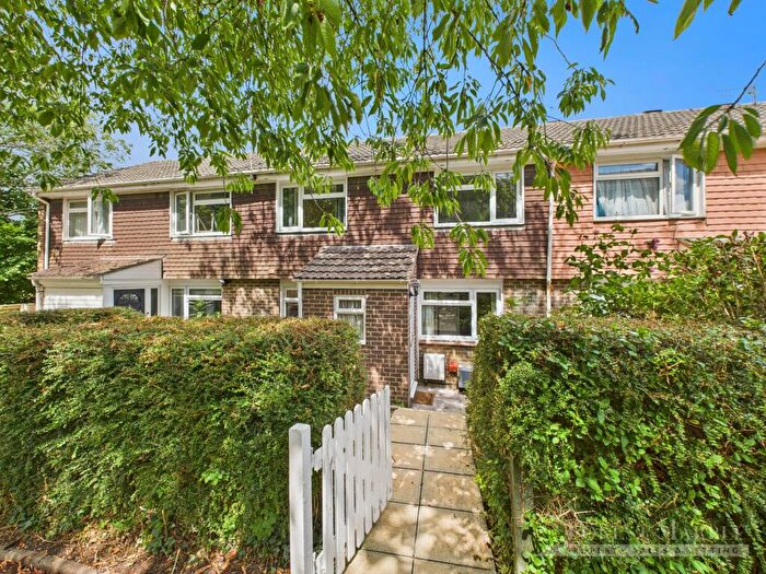 3 Bedroom Terraced House For Sale In Hill Ground, Frome, BA11