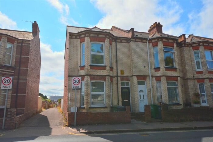 2 Bedroom Flat To Rent In Magdalen Road, St. Leonards, Exeter EX2