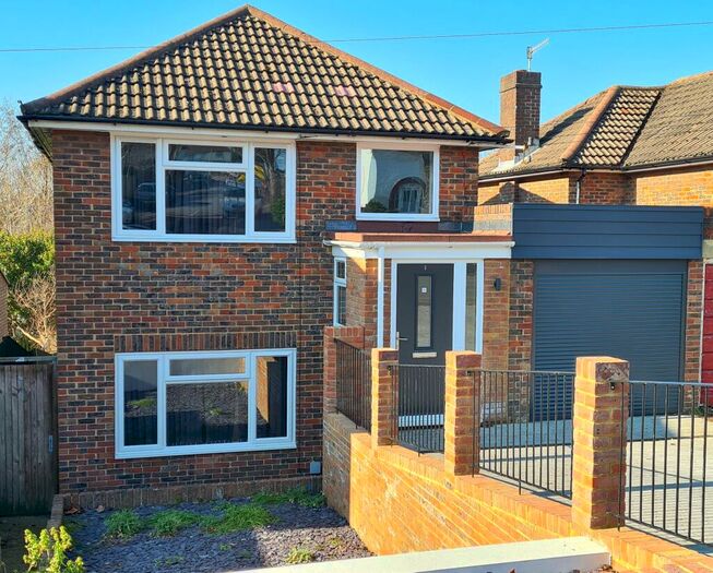 4 Bedroom Detached House To Rent In Hangleton Road, Hove, BN3