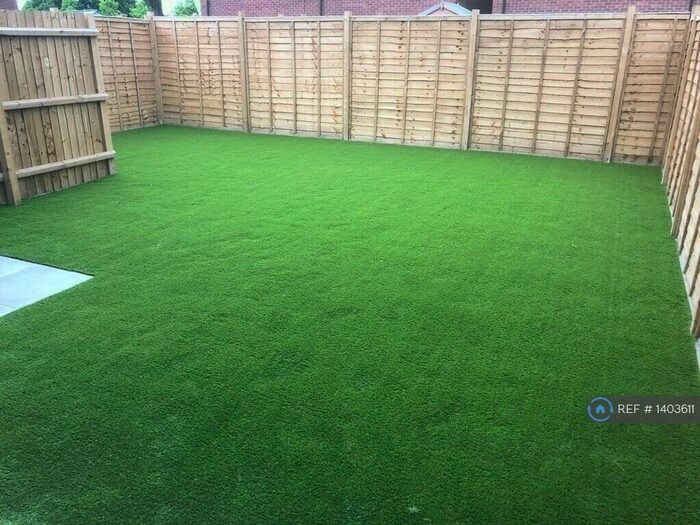 4 Bedroom Terraced House To Rent In Paignton Place, Coventry, CV2