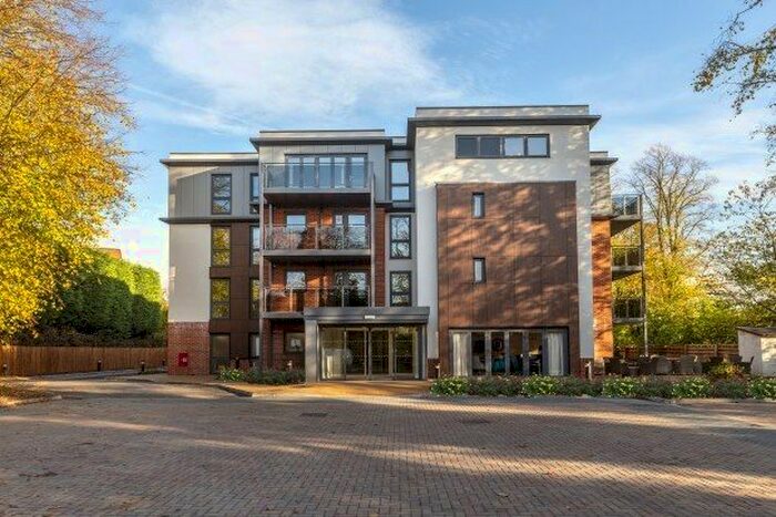 2 Bedroom Flat To Rent In Hampton Lane, Solihull B91