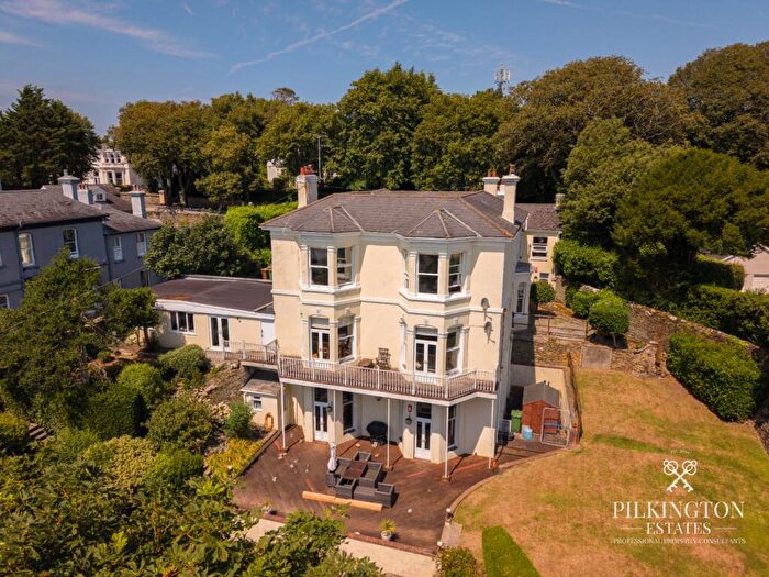4 Bedroom Flat For Sale In Seymour Road, Mannamead, Plymouth, Devon, PL3