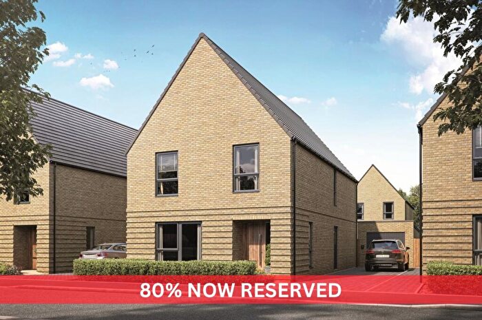 4 Bedroom Detached House For Sale In Evenlode Road, Moreton-In-Marsh, GL56