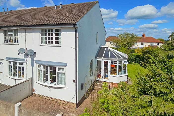 2 Bedroom End Of Terrace House To Rent In Chestnut Grove, Harrogate, HG1