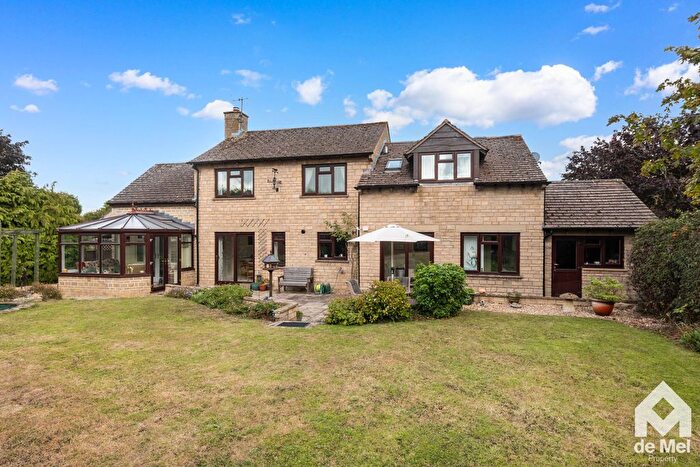 5 Bedroom Detached House For Sale In Close Field, Gretton, GL54
