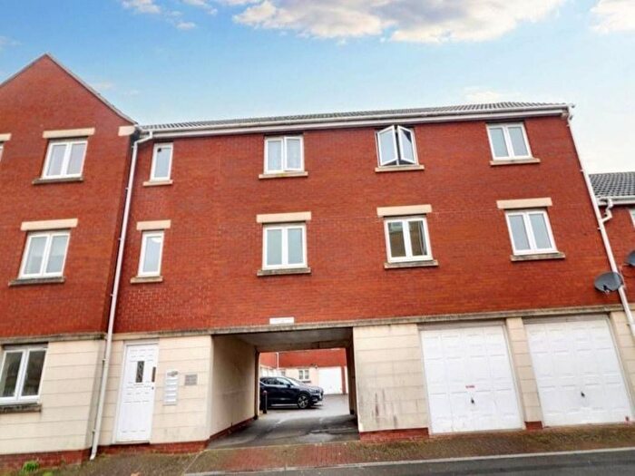 2 Bedroom Flat To Rent In Macfarlane Chase, Weston-Super-Mare, North Somerset, BS23