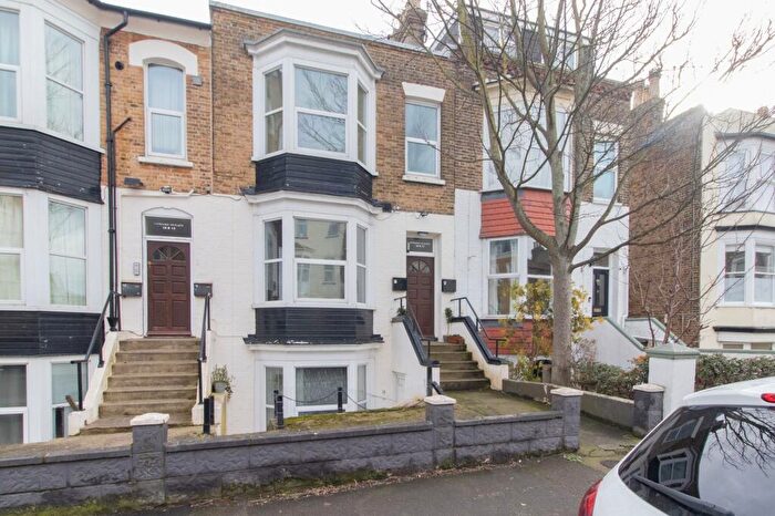 1 Bedroom Flat For Sale In Godwin Road, Cliftonville, CT9