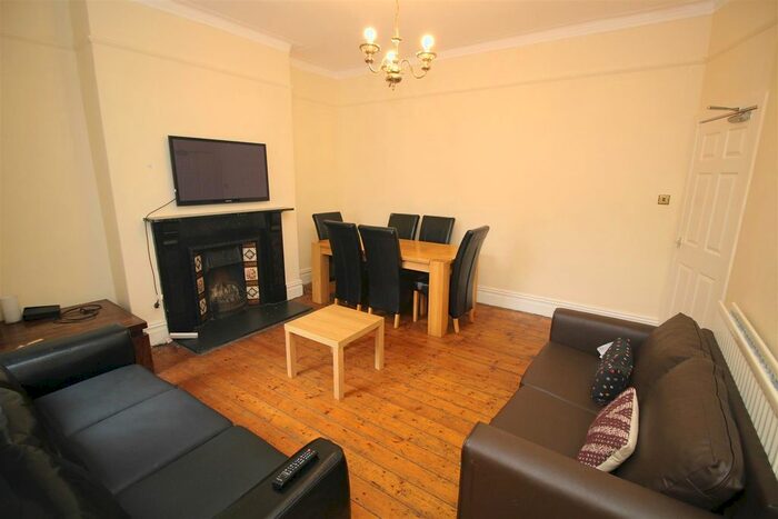 5 Bedroom Terraced House To Rent In Sunbury Avenue, West Jesmond, Newcastle Upon Tyne, NE2