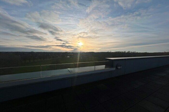 1 Bedroom Flat To Rent In Leacon Road, Ashford, TN23