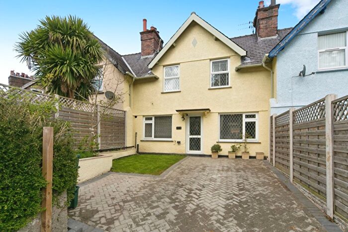 2 Bedroom Terraced House For Sale In Nant Y Berllan, Llanfairfechan, Conwy, LL33
