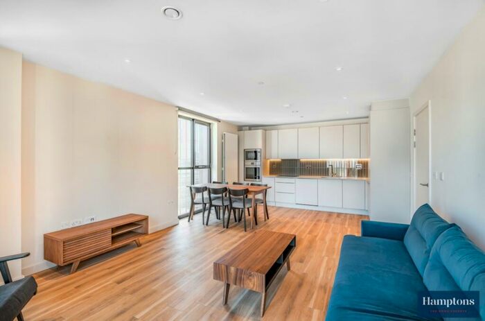 3 Bedroom Apartment To Rent In Ten Degrees A George Street Croydon, CR0