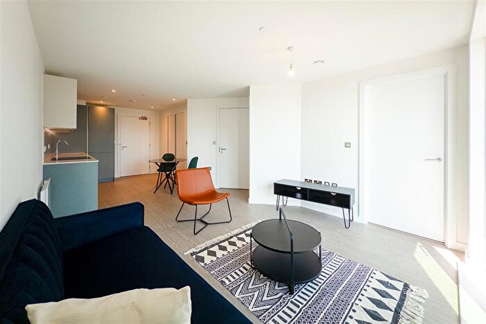 1 Bedroom Apartment To Rent In Railings, Middlewood Locks, M5