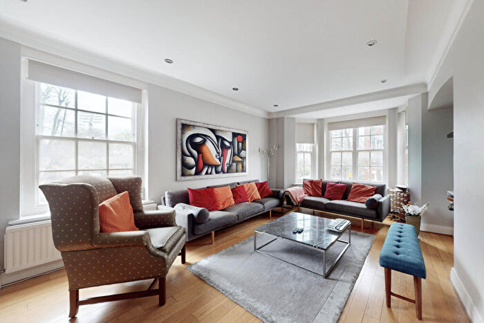 3 Bedroom Apartment To Rent In Ascot Court, Grove End Road, London, NW8