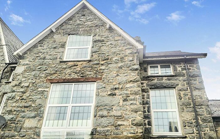 3 Bedroom House For Sale In Awel Deg, Tyn Celyn, Llanbedr, LL45