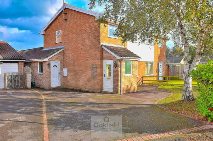 4 Bedroom Semi-Detached House To Rent In Forest Drive, Broughton, Chester, Flintshire, CH4