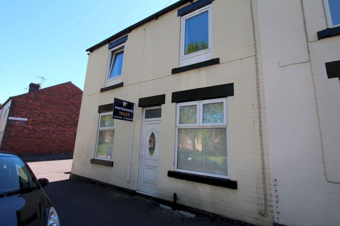 4 Bedroom End Of Terrace House To Rent In Ulverston Road, Sheffield, S8