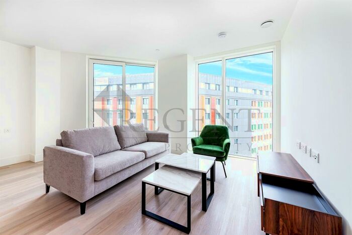 2 Bedroom Apartment To Rent In Hale Works, Daneland Walk, N17