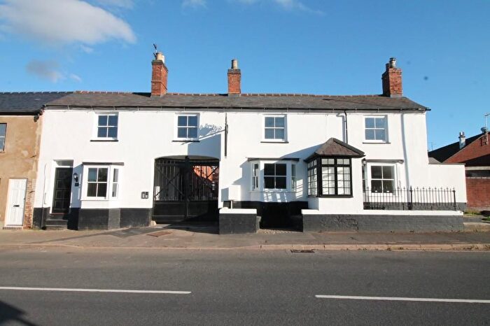 1 Bedroom Property For Sale In Warwick Street, Daventry, NN11