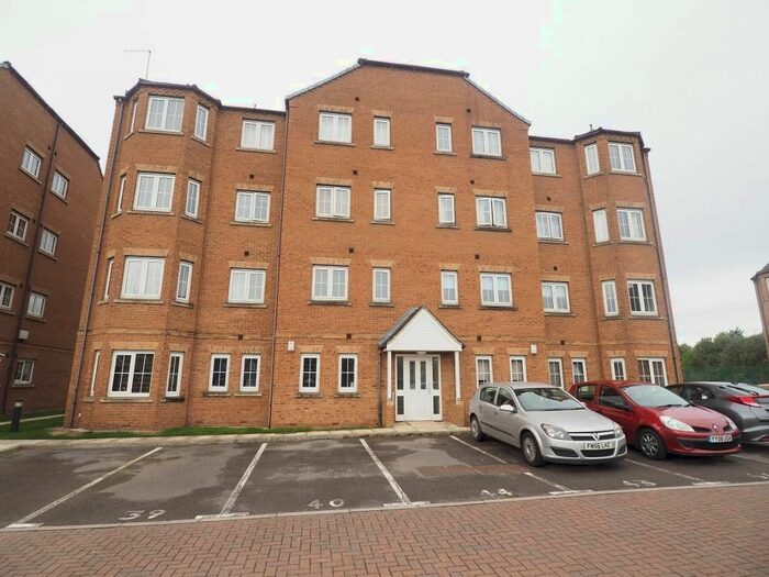 2 Bedroom Flat To Rent In Chandlers Court, Victoria Dock, Hull, HU9