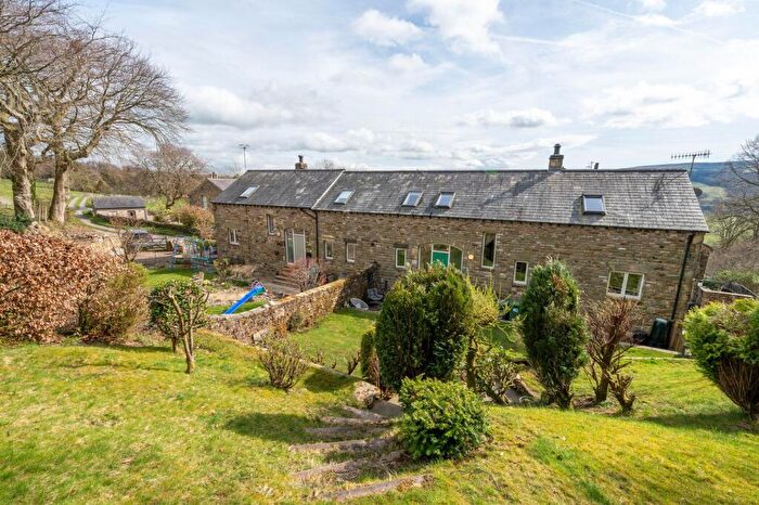 4 Bedroom Barn Conversion For Sale In Woodside Barn, Aughton, LA2