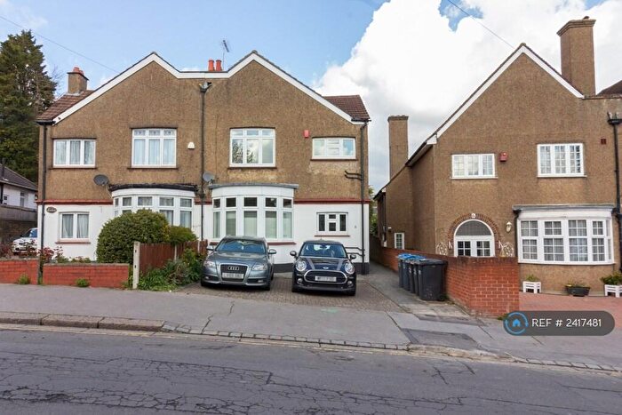 1 Bedroom Flat To Rent In Kingsdown Avenue, South Croydon, CR2