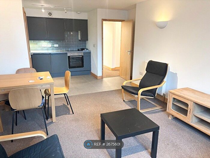 2 Bedroom Flat To Rent In Herbert Street, Bedminster, Bristol, BS3