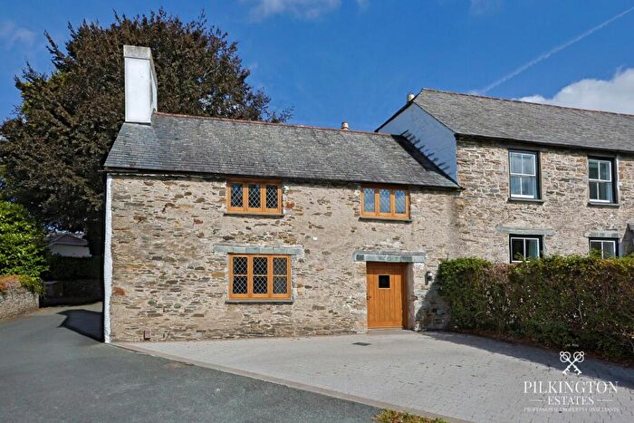 2 Bedroom Semi-Detached House For Sale In Larkham Lane, Plymouth, Devon, PL7