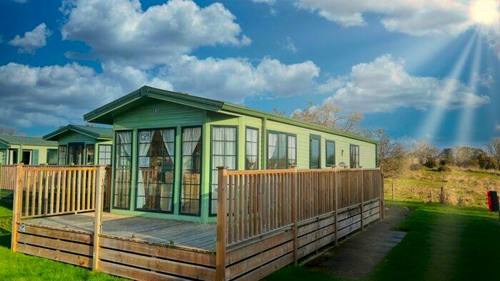 2 Bedroom Park Home For Sale In Linburn Beck Park, Hamsterley, DL13