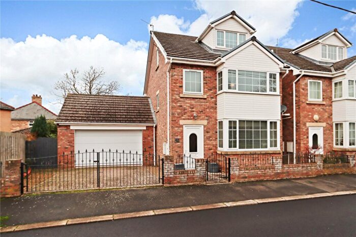 5 Bedroom Detached House For Sale In Robson Close, Crawcrook, Ryton, Tyne And Wear, NE40