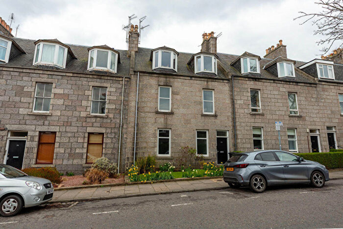 2 Bedroom Flat To Rent In Watson Street, Rosemount, Aberdeen, AB25