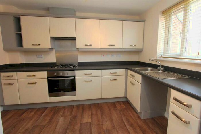 3 Bedroom Terraced House To Rent In Waggon Road, Leeds, West Yorkshire, LS10