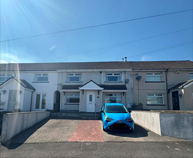 4 Bedroom Terraced House For Sale In Llanarth Road, Newbridge, NP11