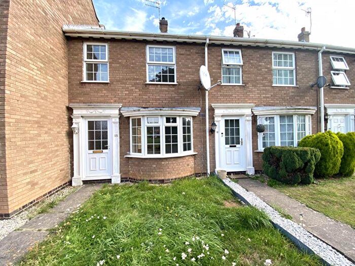 2 Bedroom Mews To Rent In Pangbourne Close, Nuneaton, CV11